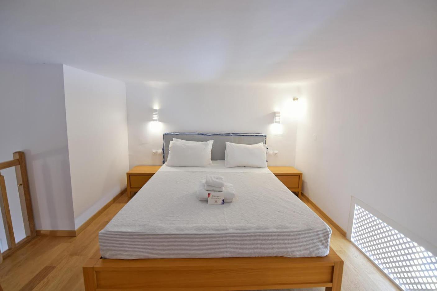 Douskos Guesthouse Идра Экстерьер фото