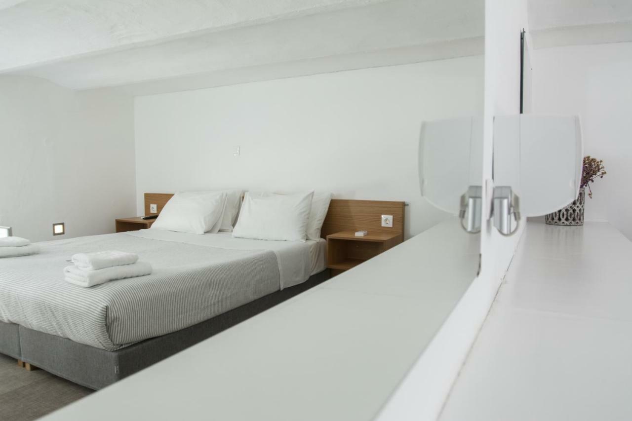 Douskos Guesthouse Идра Экстерьер фото