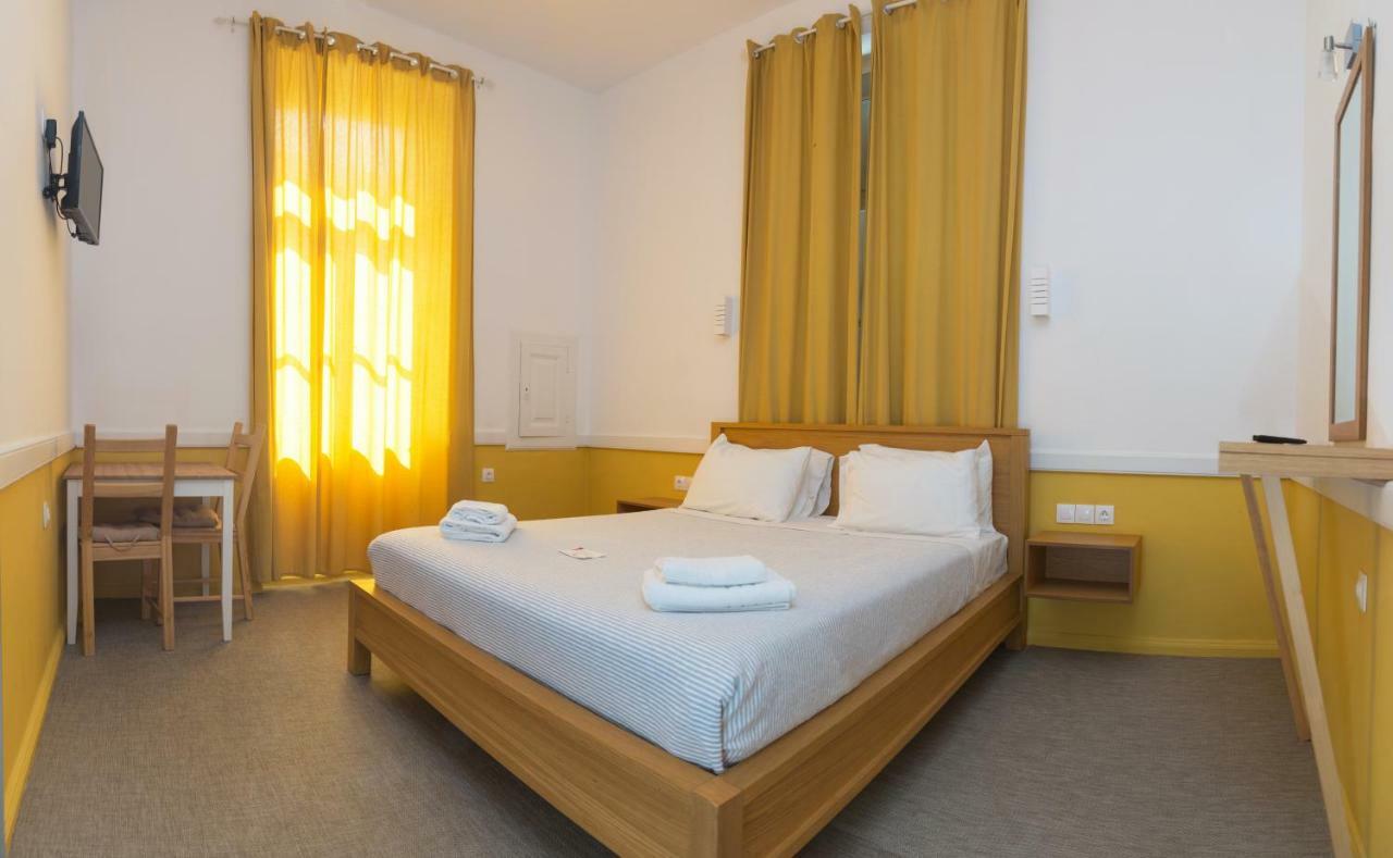 Douskos Guesthouse Идра Экстерьер фото