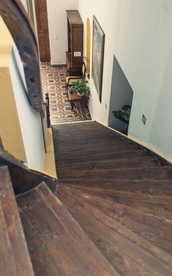 Douskos Guesthouse Идра Экстерьер фото